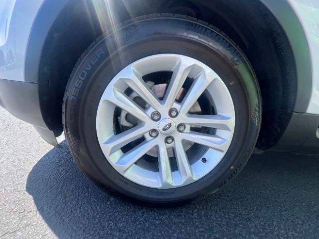 2015 White /Black Ford Explorer Base FWD (1FM5K7B88FG) , Automatic transmission, located at 940 North Main Street, Cedar City, UT, 84720, (435) 628-0023, 37.692936, -113.061897 - We specialize in helping ALL people get the best financing available. No matter your credit score, good, bad or none we can get you an amazing rate. Had a bankruptcy, divorce, or repossessions? We give you the green light to get your credit back on the road. Low down and affordable payments that fit - Photo#9