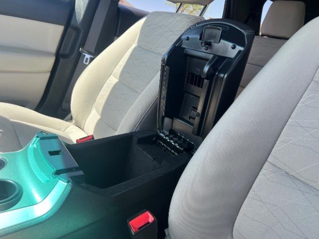 2015 White /Black Ford Explorer Base FWD (1FM5K7B88FG) , Automatic transmission, located at 940 North Main Street, Cedar City, UT, 84720, (435) 628-0023, 37.692936, -113.061897 - We specialize in helping ALL people get the best financing available. No matter your credit score, good, bad or none we can get you an amazing rate. Had a bankruptcy, divorce, or repossessions? We give you the green light to get your credit back on the road. Low down and affordable payments that fit - Photo#19