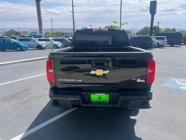 2020 Black /Jet Black/Dark Ash Chevrolet Colorado 2WD Crew Cab Short Box WT (1GCGSBEN8L1) , Automatic transmission, located at 940 North Main Street, Cedar City, UT, 84720, (435) 628-0023, 37.692936, -113.061897 - We specialize in helping ALL people get the best financing available. No matter your credit score, good, bad or none we can get you an amazing rate. Had a bankruptcy, divorce, or repossessions? We give you the green light to get your credit back on the road. Low down and affordable payments that fit - Photo#5