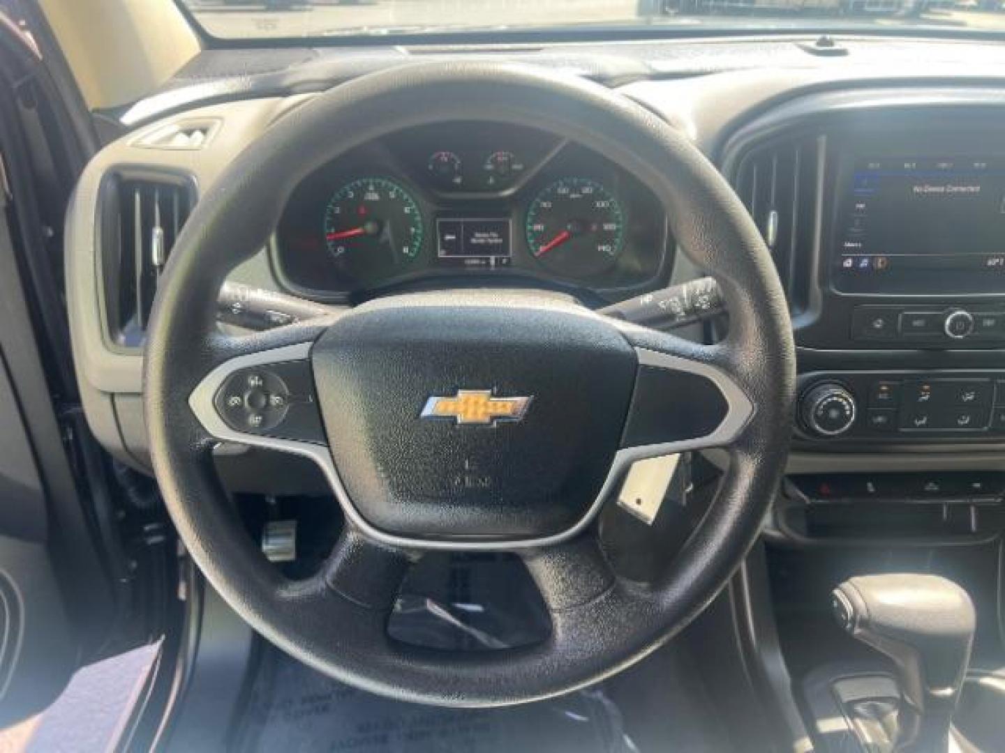 2020 Black /Jet Black/Dark Ash Chevrolet Colorado 2WD Crew Cab Short Box WT (1GCGSBEN8L1) , Automatic transmission, located at 1865 East Red Hills Pkwy, St. George, 84770, (435) 628-0023, 37.120850, -113.543640 - We specialize in helping ALL people get the best financing available. No matter your credit score, good, bad or none we can get you an amazing rate. Had a bankruptcy, divorce, or repossessions? We give you the green light to get your credit back on the road. Low down and affordable payments that fit- Photo#15
