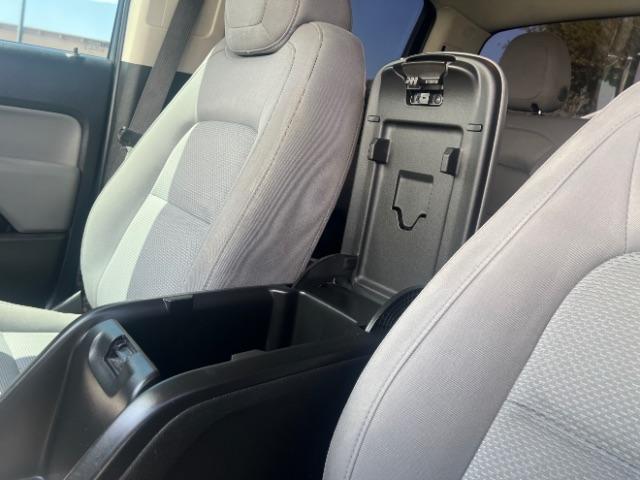 2020 Black /Jet Black/Dark Ash Chevrolet Colorado 2WD Crew Cab Short Box WT (1GCGSBEN8L1) , Automatic transmission, located at 940 North Main Street, Cedar City, UT, 84720, (435) 628-0023, 37.692936, -113.061897 - We specialize in helping ALL people get the best financing available. No matter your credit score, good, bad or none we can get you an amazing rate. Had a bankruptcy, divorce, or repossessions? We give you the green light to get your credit back on the road. Low down and affordable payments that fit - Photo#19