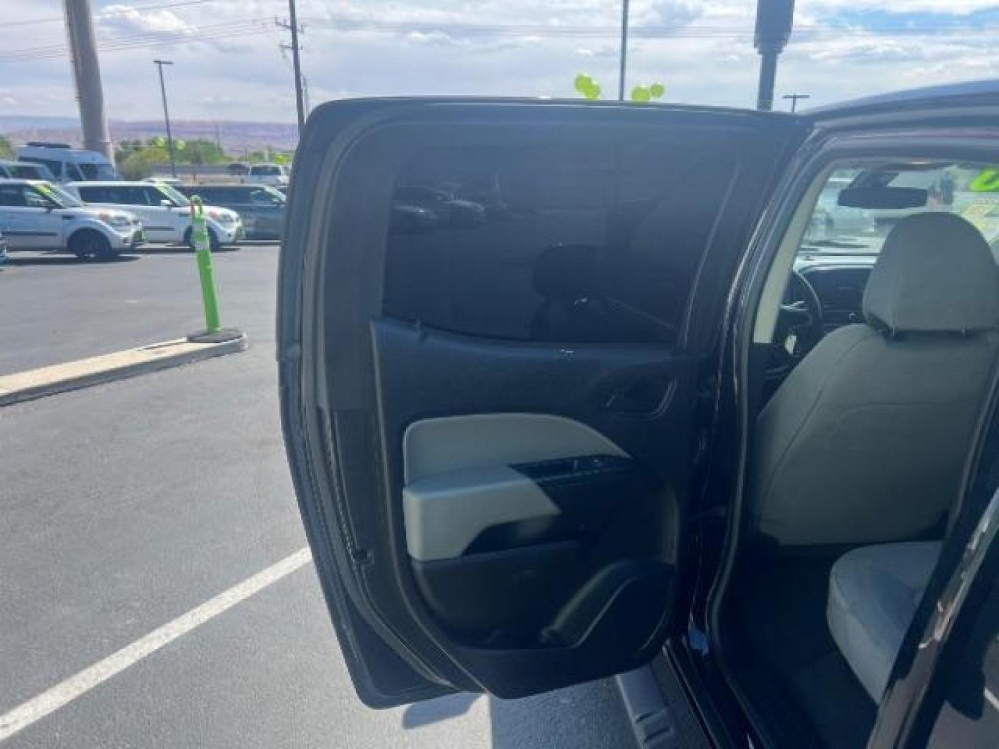2020 Black /Jet Black/Dark Ash Chevrolet Colorado 2WD Crew Cab Short Box WT (1GCGSBEN8L1) , Automatic transmission, located at 1865 East Red Hills Pkwy, St. George, 84770, (435) 628-0023, 37.120850, -113.543640 - We specialize in helping ALL people get the best financing available. No matter your credit score, good, bad or none we can get you an amazing rate. Had a bankruptcy, divorce, or repossessions? We give you the green light to get your credit back on the road. Low down and affordable payments that fit- Photo#20