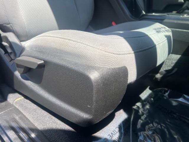 2020 Black /Jet Black/Dark Ash Chevrolet Colorado 2WD Crew Cab Short Box WT (1GCGSBEN8L1) , Automatic transmission, located at 940 North Main Street, Cedar City, UT, 84720, (435) 628-0023, 37.692936, -113.061897 - We specialize in helping ALL people get the best financing available. No matter your credit score, good, bad or none we can get you an amazing rate. Had a bankruptcy, divorce, or repossessions? We give you the green light to get your credit back on the road. Low down and affordable payments that fit - Photo#27