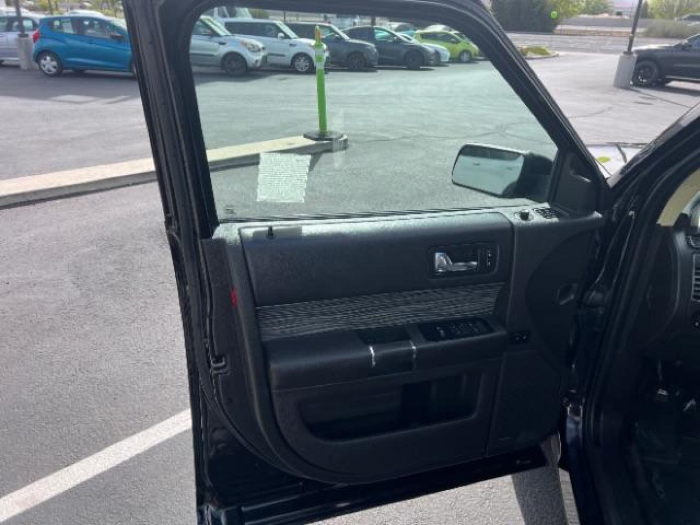 2018 Shadow Black /Charcoal Black Ford Flex SEL (2FMGK5C85JB) with an 3.5L V-6 DOHC engine, Automatic transmission, located at 940 North Main Street, Cedar City, UT, 84720, (435) 628-0023, 37.692936, -113.061897 - We specialize in helping ALL people get the best financing available. No matter your credit score, good, bad or none we can get you an amazing rate. Had a bankruptcy, divorce, or repossessions? We give you the green light to get your credit back on the road. Low down and affordable payments that fit - Photo#12
