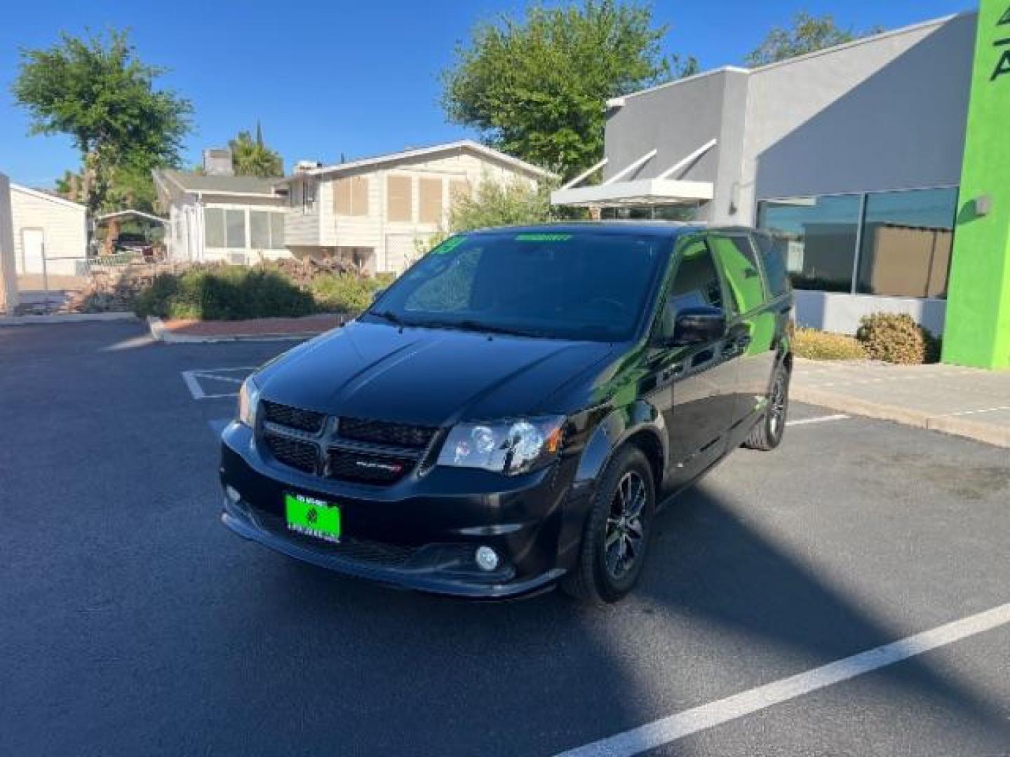 2019 Black Onyx Crystal Pearlcoat /Black Dodge Grand Caravan GT (2C4RDGEG1KR) with an Pentastar 3.6L V-6 DOHC engine, Automatic transmission, located at 1865 East Red Hills Pkwy, St. George, 84770, (435) 628-0023, 37.120850, -113.543640 - Want the sportier Grand Caravan with a little extra attitude? This Black Onyx 2019 Dodge Grand Caravan GT brings the Pentastar 3.6L V6, automatic transmission, front-wheel drive, and black interior - family van practicality with GT styling for Southern Utah. We specialize in in-house financing and- Photo#2
