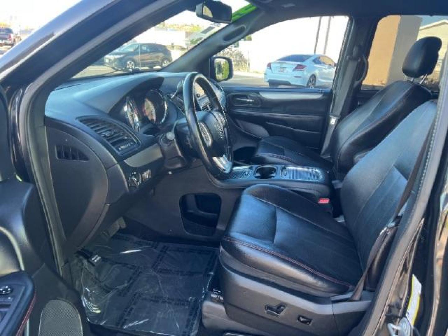 2019 Black Onyx Crystal Pearlcoat /Black Dodge Grand Caravan GT (2C4RDGEG1KR) with an Pentastar 3.6L V-6 DOHC engine, Automatic transmission, located at 1865 East Red Hills Pkwy, St. George, 84770, (435) 628-0023, 37.120850, -113.543640 - Want the sportier Grand Caravan with a little extra attitude? This Black Onyx 2019 Dodge Grand Caravan GT brings the Pentastar 3.6L V6, automatic transmission, front-wheel drive, and black interior - family van practicality with GT styling for Southern Utah. We specialize in in-house financing and- Photo#14