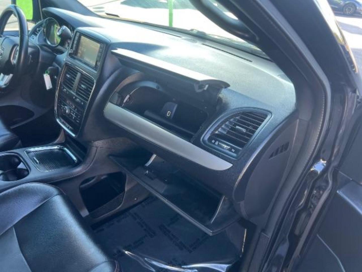 2019 Black Onyx Crystal Pearlcoat /Black Dodge Grand Caravan GT (2C4RDGEG1KR) with an Pentastar 3.6L V-6 DOHC engine, Automatic transmission, located at 1865 East Red Hills Pkwy, St. George, 84770, (435) 628-0023, 37.120850, -113.543640 - Want the sportier Grand Caravan with a little extra attitude? This Black Onyx 2019 Dodge Grand Caravan GT brings the Pentastar 3.6L V6, automatic transmission, front-wheel drive, and black interior - family van practicality with GT styling for Southern Utah. We specialize in in-house financing and- Photo#28
