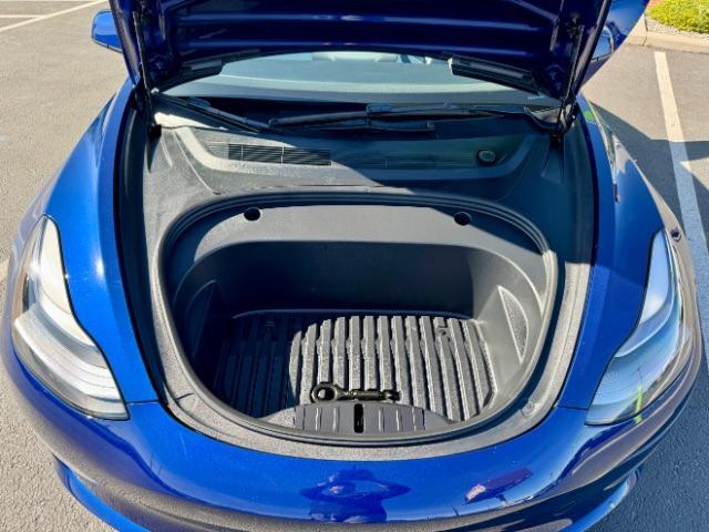 2022 Deep Blue Metallic /White/Black Tesla Model 3 Long Range Dual Motor All-Wheel Drive (5YJ3E1EB7NF) with an ELECTRIC engine, Electric transmission, located at 1865 East Red Hills Pkwy, St. George, 84770, (435) 628-0023, 37.120850, -113.543640 - Excellent Tesla Model 3 Long Range All Wheel Drive with White interior! HW3. Inside and outside in great shape. Tires are good. All our Teslas come with charging kit. Battery is near new. Gets 305 on full charge. Clean title, no accidents Still has remaining 120k mile Tesla warranty on battery a - Photo#13