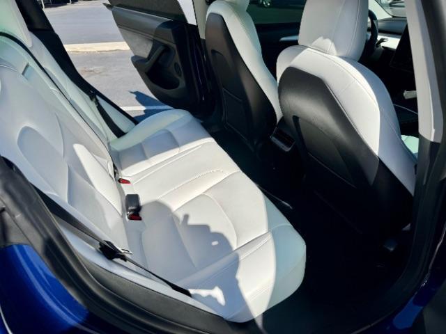 2022 Deep Blue Metallic /White/Black Tesla Model 3 Long Range Dual Motor All-Wheel Drive (5YJ3E1EB7NF) with an ELECTRIC engine, Electric transmission, located at 1865 East Red Hills Pkwy, St. George, 84770, (435) 628-0023, 37.120850, -113.543640 - Excellent Tesla Model 3 Long Range All Wheel Drive with White interior! HW3. Inside and outside in great shape. Tires are good. All our Teslas come with charging kit. Battery is near new. Gets 305 on full charge. Clean title, no accidents Still has remaining 120k mile Tesla warranty on battery a - Photo#15