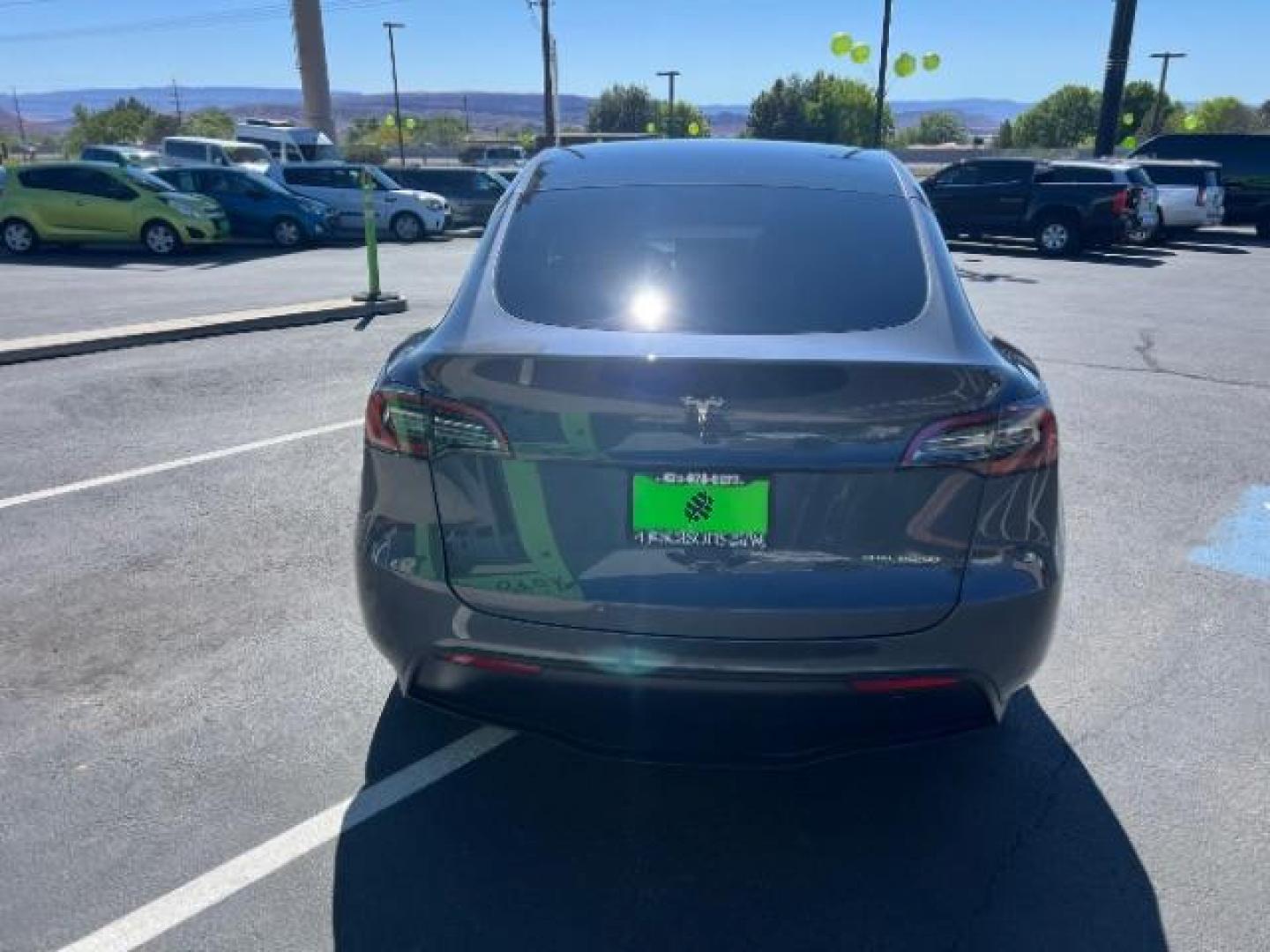 2021 Midnight Silver Metallic /Black Tesla Model Y Long Range Dual Motor All-Wheel Drive (5YJYGDEE0MF) with an ELECTRIC engine, Electric transmission, located at 1865 East Red Hills Pkwy, St. George, 84770, (435) 628-0023, 37.120850, -113.543640 - Excellent Tesla Model Y Long Range All Wheel Drive with Full Self Driving Paid for. Thats a $8k add on that is no longer avilable from Tesla. HW3. Inside and outside in great shape. Has PPF on front and Yoke steering wheel. Tires are good. All our Teslas come with charging kit. Battery is healthy. - Photo#7