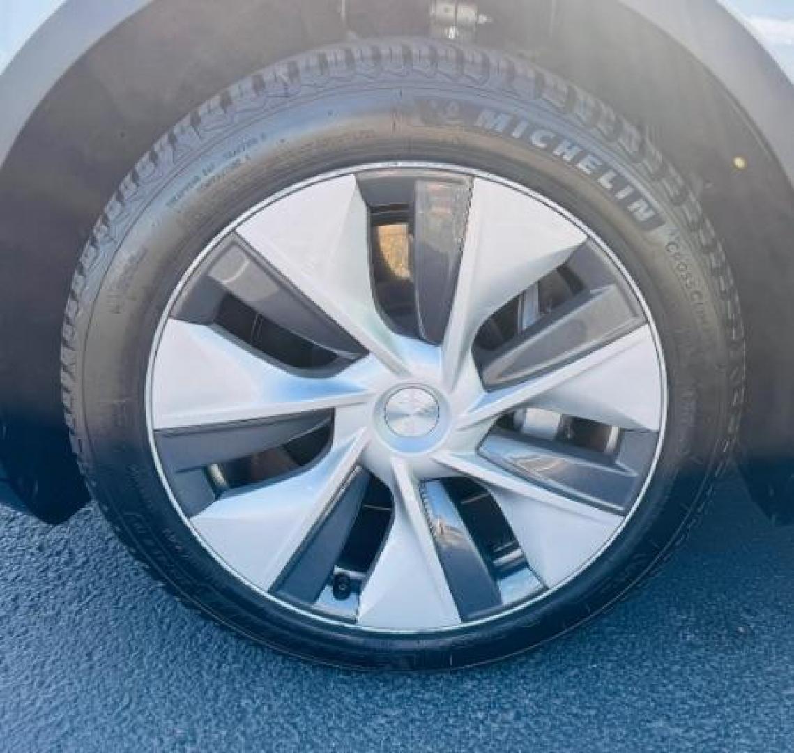 2023 Pearl White Multi-Coat /Black Tesla Model Y Long Range Dual Motor All-Wheel Drive | AWD (7SAYGAEE0PF) with an ELECTRIC engine, Electric transmission, located at 1865 East Red Hills Pkwy, St. George, 84770, (435) 628-0023, 37.120850, -113.543640 - Photo#24