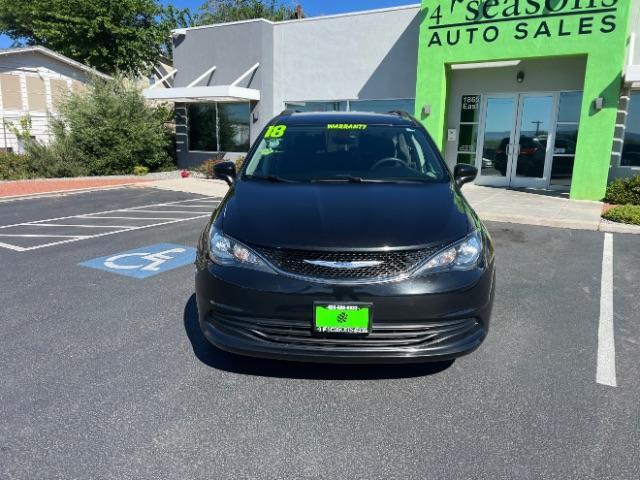 2018 Brilliant Black Crystal Pearlcoat /Black/Alloy Chrysler Pacifica Touring (2C4RC1DGXJR) with an 3.6L V-6 DOHC engine, Automatic transmission, located at 940 North Main Street, Cedar City, UT, 84720, (435) 628-0023, 37.692936, -113.061897 - We specialize in helping ALL people get the best financing available. No matter your credit score, good, bad or none we can get you an amazing rate. Had a bankruptcy, divorce, or repossessions? We give you the green light to get your credit back on the road. Low down and affordable payments that fit - Photo#1