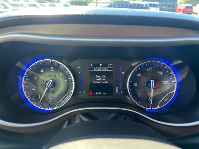 2018 Brilliant Black Crystal Pearlcoat /Black/Alloy Chrysler Pacifica Touring (2C4RC1DGXJR) with an 3.6L V-6 DOHC engine, Automatic transmission, located at 940 North Main Street, Cedar City, UT, 84720, (435) 628-0023, 37.692936, -113.061897 - We specialize in helping ALL people get the best financing available. No matter your credit score, good, bad or none we can get you an amazing rate. Had a bankruptcy, divorce, or repossessions? We give you the green light to get your credit back on the road. Low down and affordable payments that fit - Photo#16