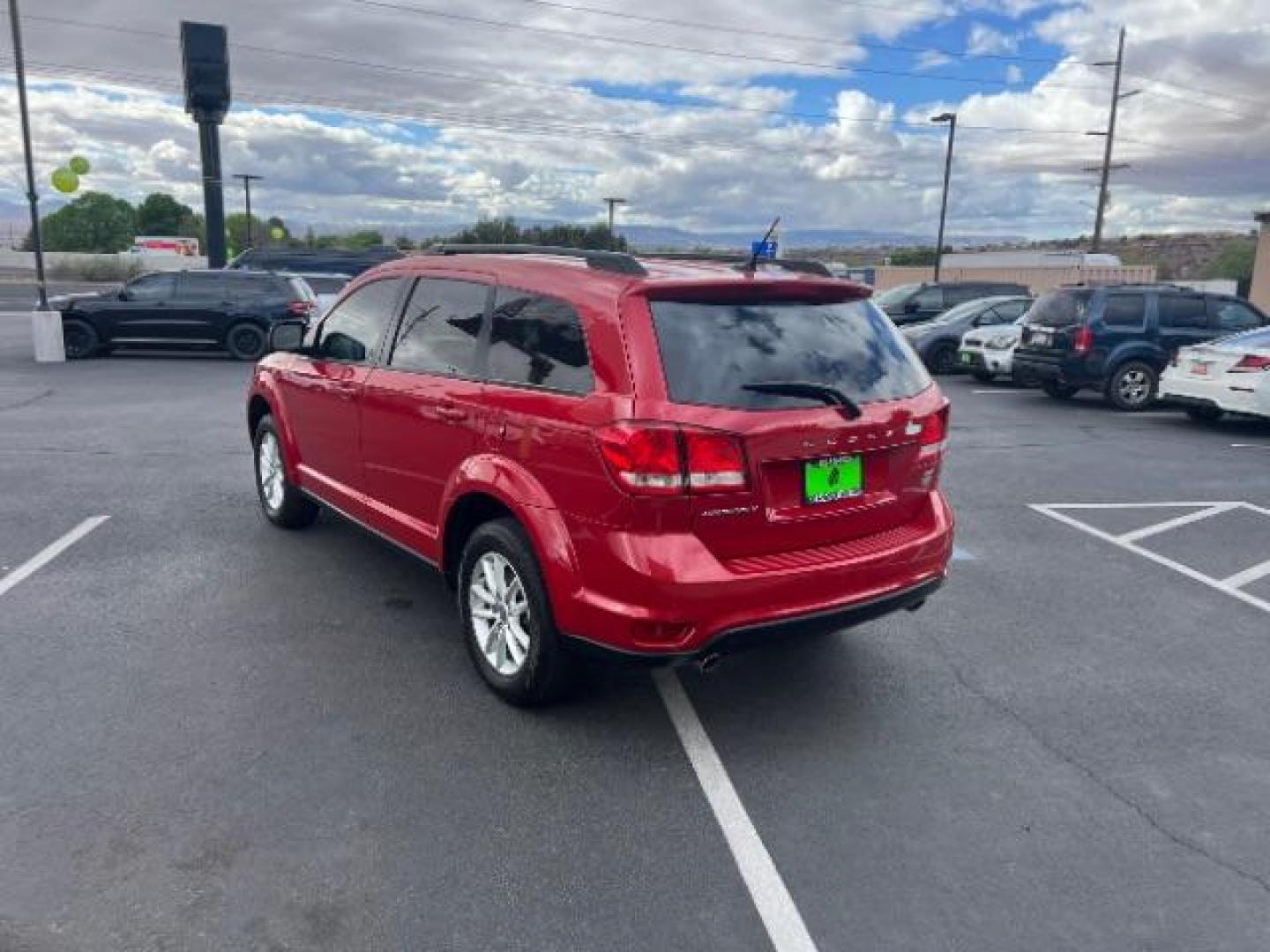 2015 Redline 2 Coat Pearl /Black Dodge Journey SXT (3C4PDCBG5FT) , Automatic transmission, located at 1865 East Red Hills Pkwy, St. George, 84770, (435) 628-0023, 37.120850, -113.543640 - Photo#4