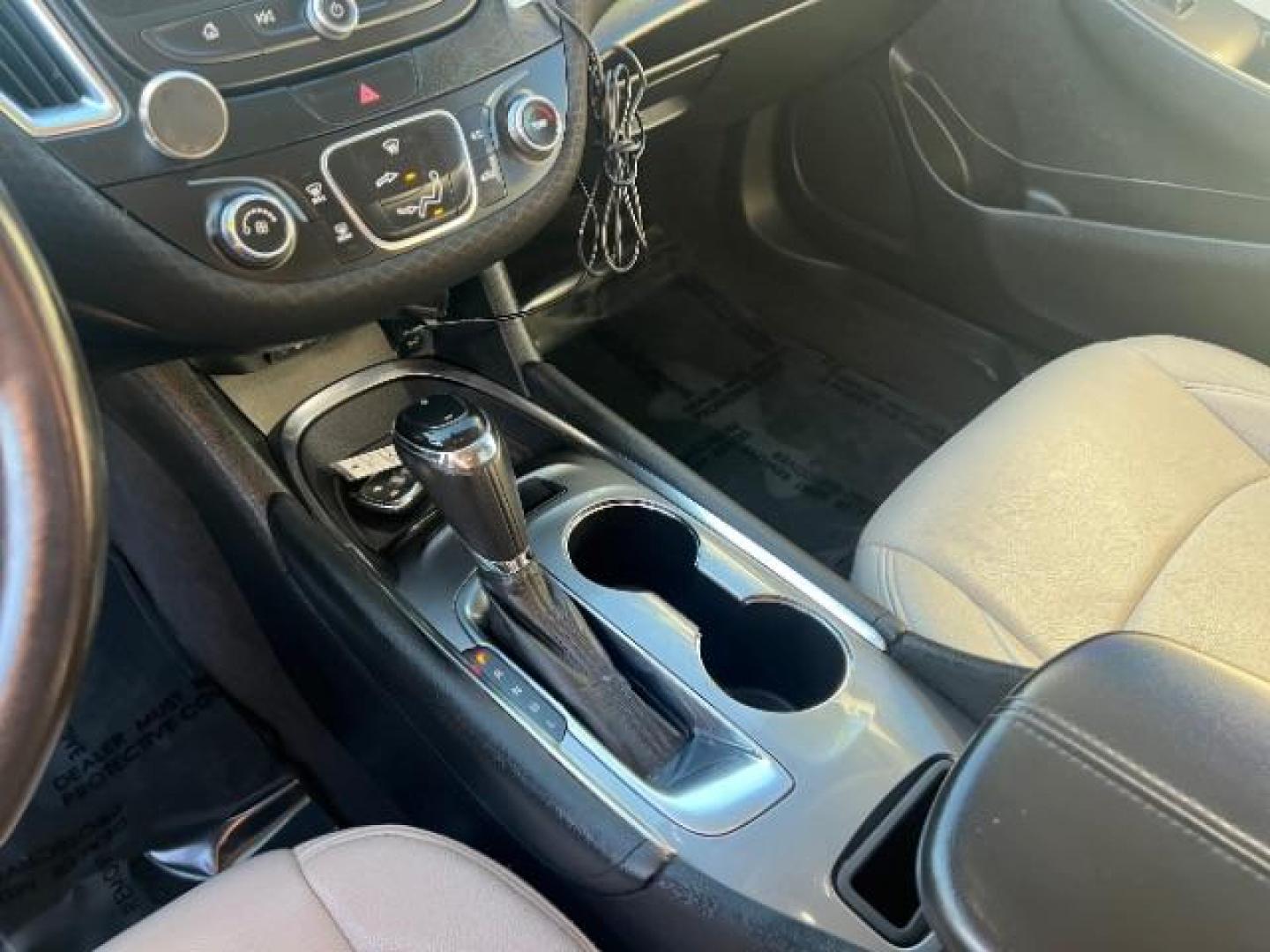 2016 Nightfall Gray Metallic /Dark Atmosphere/Loft Brown Chevrolet Malibu 1LT (1G1ZE5ST1GF) with an ECOTEC 1.5L I-4 gasoline direct injection engine, Automatic transmission, located at 1865 East Red Hills Pkwy, St. George, 84770, (435) 628-0023, 37.120850, -113.543640 - Photo#18