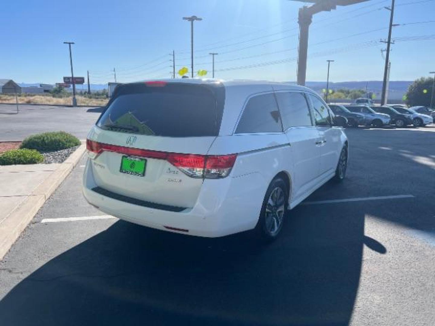 2014 White Diamond Pearl /Truffle Honda Odyssey Touring | Touring Elite (5FNRL5H99EB) with an 3.5L V-6 i-VTEC variable valve control engine, Automatic transmission, located at 1865 East Red Hills Pkwy, St. George, 84770, (435) 628-0023, 37.120850, -113.543640 - We specialize in helping ALL people get the best financing available. No matter your credit score, good, bad or none we can get you an amazing rate. Had a bankruptcy, divorce, or repossessions? We give you the green light to get your credit back on the road. Low down and affordable payments that fit - Photo#6