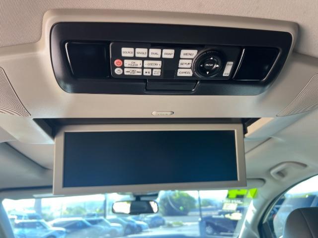 2014 White Diamond Pearl /Truffle Honda Odyssey Touring | Touring Elite (5FNRL5H99EB) with an 3.5L V-6 i-VTEC variable valve control engine, Automatic transmission, located at 1865 East Red Hills Pkwy, St. George, 84770, (435) 628-0023, 37.120850, -113.543640 - We specialize in helping ALL people get the best financing available. No matter your credit score, good, bad or none we can get you an amazing rate. Had a bankruptcy, divorce, or repossessions? We give you the green light to get your credit back on the road. Low down and affordable payments that fit - Photo#21