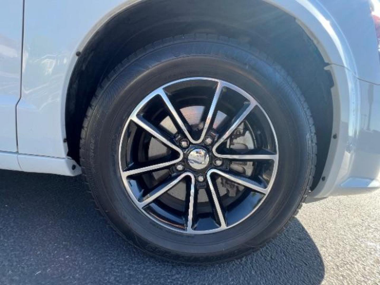 2018 White Knuckle Clearcoat /Black Dodge Grand Caravan GT (2C4RDGEGXJR) with an Pentastar 3.6L V-6 DOHC engine, Automatic transmission, located at 1865 East Red Hills Pkwy, St. George, 84770, (435) 628-0023, 37.120850, -113.543640 - We specialize in helping ALL people get the best financing available. No matter your credit score, good, bad or none we can get you an amazing rate. Had a bankruptcy, divorce, or repossessions? We give you the green light to get your credit back on the road. Low down and affordable payments that fit - Photo#8