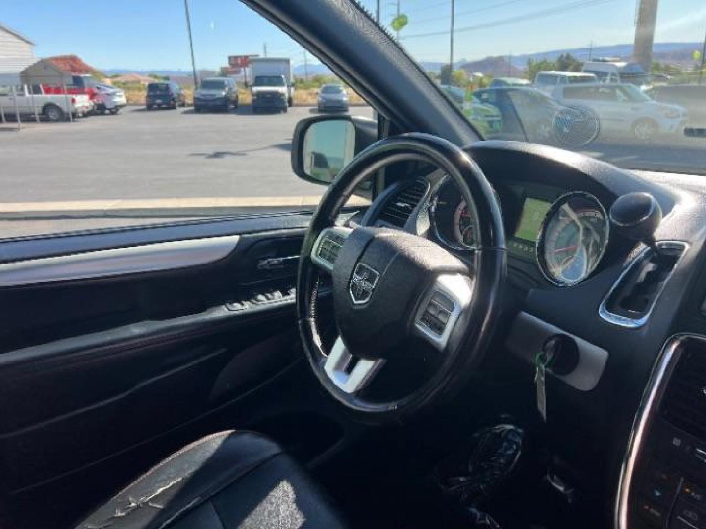 2018 White Knuckle Clearcoat /Black Dodge Grand Caravan GT (2C4RDGEGXJR) with an Pentastar 3.6L V-6 DOHC engine, Automatic transmission, located at 1865 East Red Hills Pkwy, St. George, 84770, (435) 628-0023, 37.120850, -113.543640 - We specialize in helping ALL people get the best financing available. No matter your credit score, good, bad or none we can get you an amazing rate. Had a bankruptcy, divorce, or repossessions? We give you the green light to get your credit back on the road. Low down and affordable payments that fit - Photo#29