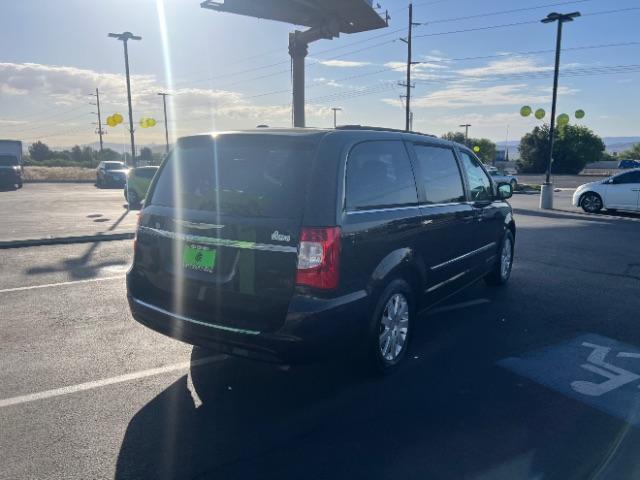 2016 Brilliant Black Crystal Pearlcoat /Black/Light Graystone Chrysler Town and Country Touring (2C4RC1BG8GR) with an Pentastar 3.6L V-6 DOHC engine, Automatic transmission, located at 940 North Main Street, Cedar City, UT, 84720, (435) 628-0023, 37.692936, -113.061897 - We specialize in helping ALL people get the best financing available. No matter your credit score, good, bad or none we can get you an amazing rate. Had a bankruptcy, divorce, or repossessions? We give you the green light to get your credit back on the road. Low down and affordable payments that fit - Photo#6
