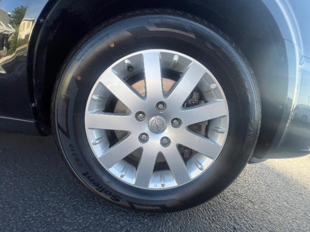 2016 Brilliant Black Crystal Pearlcoat /Black/Light Graystone Chrysler Town and Country Touring (2C4RC1BG8GR) with an Pentastar 3.6L V-6 DOHC engine, Automatic transmission, located at 940 North Main Street, Cedar City, UT, 84720, (435) 628-0023, 37.692936, -113.061897 - We specialize in helping ALL people get the best financing available. No matter your credit score, good, bad or none we can get you an amazing rate. Had a bankruptcy, divorce, or repossessions? We give you the green light to get your credit back on the road. Low down and affordable payments that fit - Photo#9