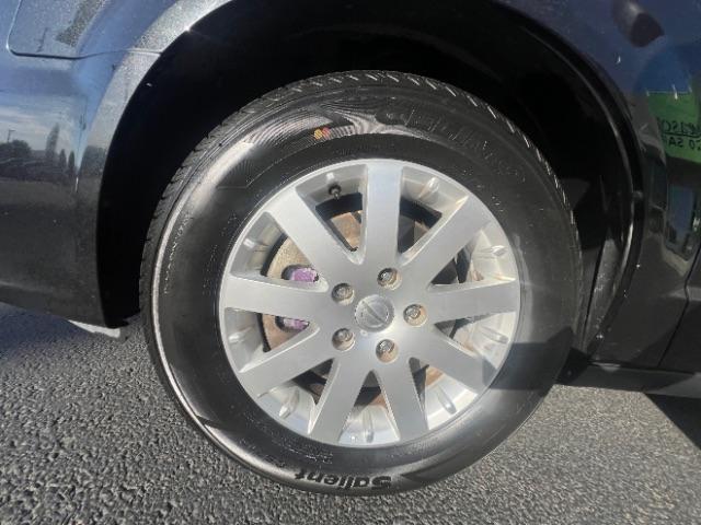 2016 Brilliant Black Crystal Pearlcoat /Black/Light Graystone Chrysler Town and Country Touring (2C4RC1BG8GR) with an Pentastar 3.6L V-6 DOHC engine, Automatic transmission, located at 940 North Main Street, Cedar City, UT, 84720, (435) 628-0023, 37.692936, -113.061897 - We specialize in helping ALL people get the best financing available. No matter your credit score, good, bad or none we can get you an amazing rate. Had a bankruptcy, divorce, or repossessions? We give you the green light to get your credit back on the road. Low down and affordable payments that fit - Photo#10