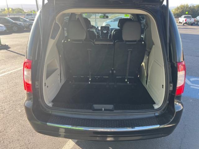 2016 Brilliant Black Crystal Pearlcoat /Black/Light Graystone Chrysler Town and Country Touring (2C4RC1BG8GR) with an Pentastar 3.6L V-6 DOHC engine, Automatic transmission, located at 940 North Main Street, Cedar City, UT, 84720, (435) 628-0023, 37.692936, -113.061897 - We specialize in helping ALL people get the best financing available. No matter your credit score, good, bad or none we can get you an amazing rate. Had a bankruptcy, divorce, or repossessions? We give you the green light to get your credit back on the road. Low down and affordable payments that fit - Photo#25