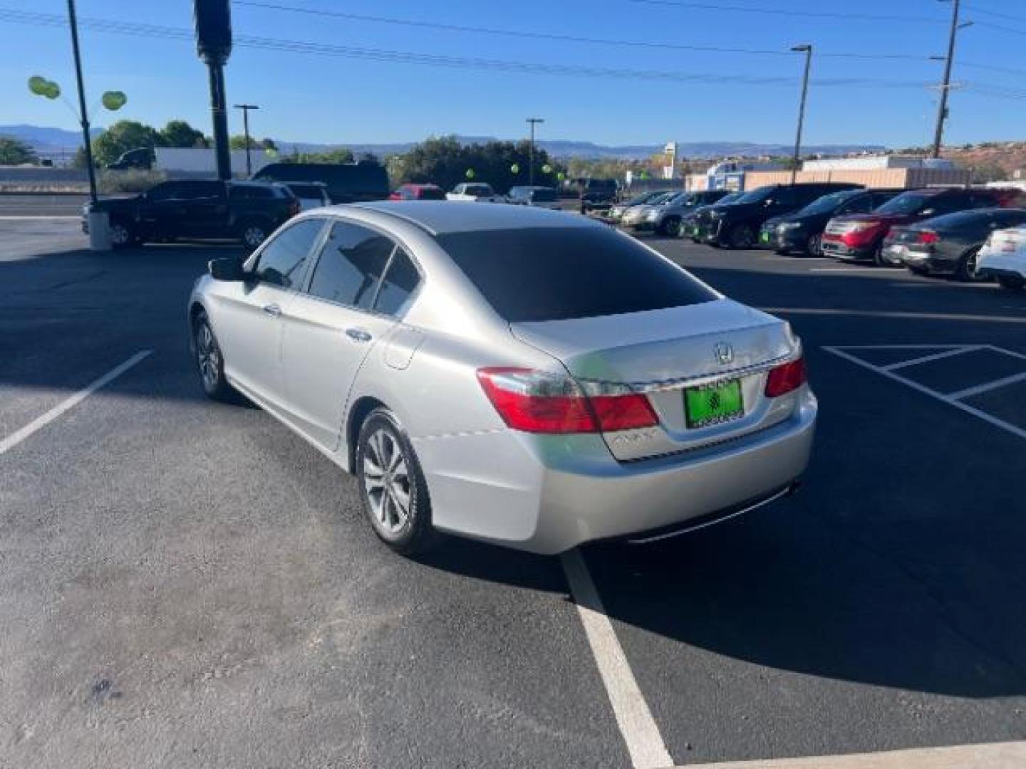 2015 Alabaster Silver Metallic /Gray Honda Accord LX (1HGCR2F3XFA) with an 2.4L I-4 gasoline direct injection engine, AUTOMATIC transmission, located at 940 North Main Street, Cedar City, UT, 84720, (435) 628-0023, 37.692936, -113.061897 - We specialize in helping ALL people get the best financing available. No matter your credit score, good, bad or none we can get you an amazing rate. Had a bankruptcy, divorce, or repossessions? We give you the green light to get your credit back on the road. Low down and affordable payments that fit - Photo#4