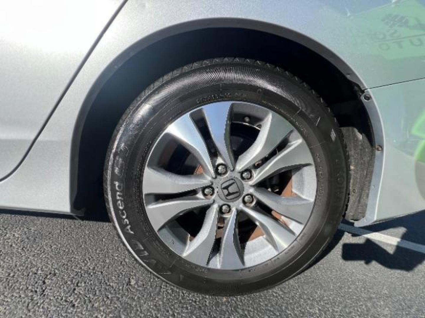 2015 Alabaster Silver Metallic /Gray Honda Accord LX (1HGCR2F3XFA) with an 2.4L I-4 gasoline direct injection engine, AUTOMATIC transmission, located at 940 North Main Street, Cedar City, UT, 84720, (435) 628-0023, 37.692936, -113.061897 - We specialize in helping ALL people get the best financing available. No matter your credit score, good, bad or none we can get you an amazing rate. Had a bankruptcy, divorce, or repossessions? We give you the green light to get your credit back on the road. Low down and affordable payments that fit - Photo#8