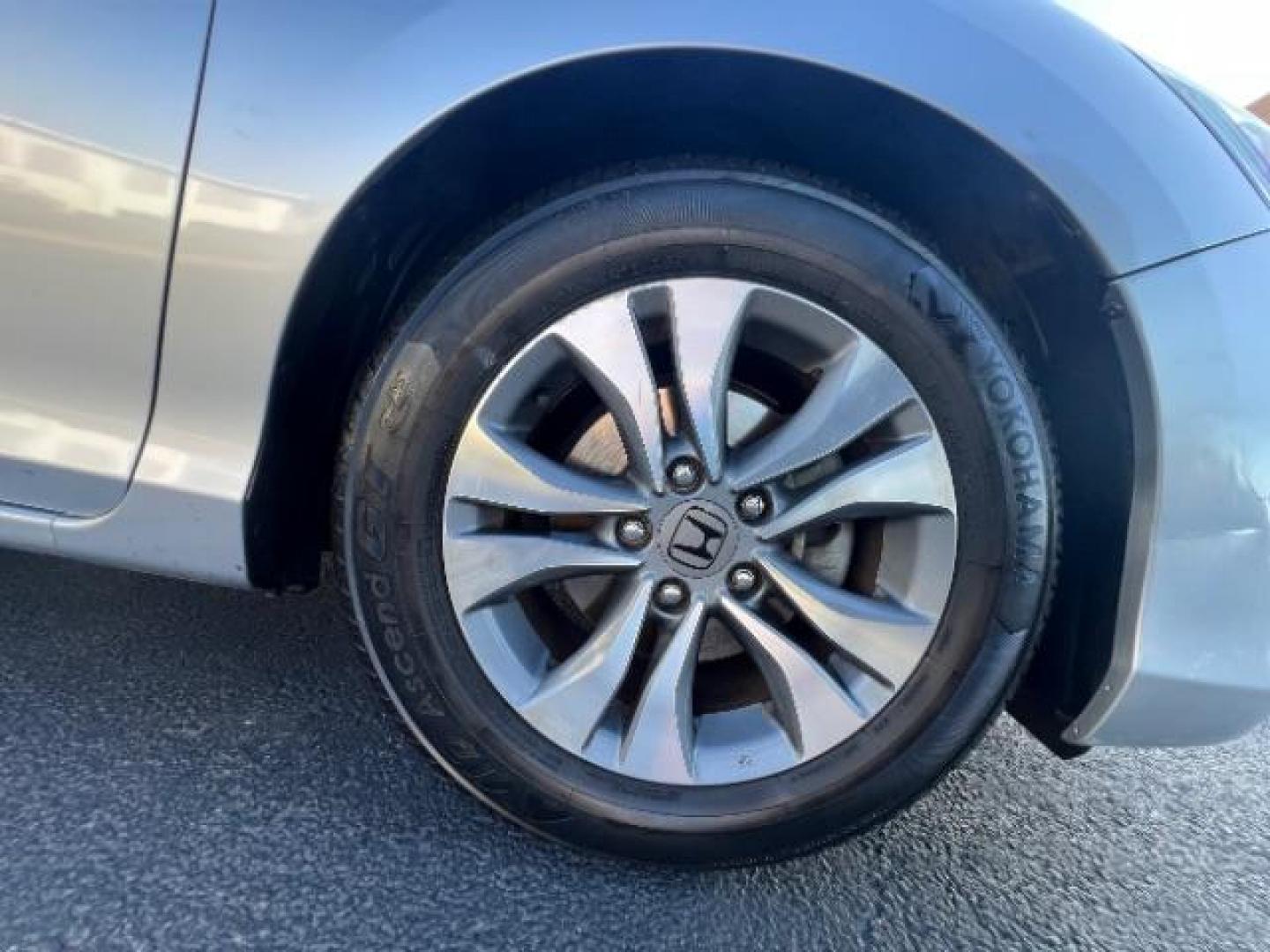 2015 Alabaster Silver Metallic /Gray Honda Accord LX (1HGCR2F3XFA) with an 2.4L I-4 gasoline direct injection engine, AUTOMATIC transmission, located at 940 North Main Street, Cedar City, UT, 84720, (435) 628-0023, 37.692936, -113.061897 - We specialize in helping ALL people get the best financing available. No matter your credit score, good, bad or none we can get you an amazing rate. Had a bankruptcy, divorce, or repossessions? We give you the green light to get your credit back on the road. Low down and affordable payments that fit - Photo#10
