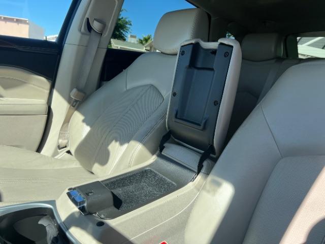 2012 Mocha Steel Metallic /Shale/Ebony Accents Cadillac SRX Luxury Collection (3GYFNDE3XCS) with an 3.6L V-6 gasoline direct injection engine, Automatic transmission, located at 1865 East Red Hills Pkwy, St. George, 84770, (435) 628-0023, 37.120850, -113.543640 - Photo#19