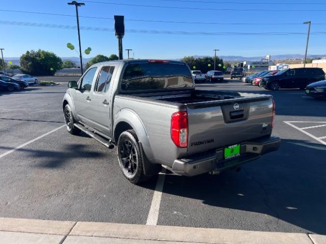 2018 Gun Metallic /Steel Nissan Frontier SV (1N6AD0ER0JN) with an VQ 4L V-6 DOHC engine, Automatic transmission, located at 1865 East Red Hills Pkwy, St. George, 84770, (435) 628-0023, 37.120850, -113.543640 - We specialize in helping ALL people get the best financing available. No matter your credit score, good, bad or none we can get you an amazing rate. Had a bankruptcy, divorce, or repossessions? We give you the green light to get your credit back on the road. Low down and affordable payments that fit - Photo#4