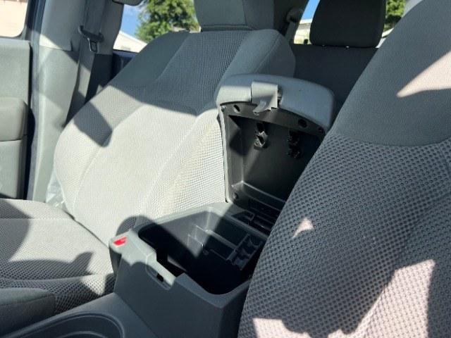 2018 Gun Metallic /Steel Nissan Frontier SV (1N6AD0ER0JN) with an VQ 4L V-6 DOHC engine, Automatic transmission, located at 940 North Main Street, Cedar City, UT, 84720, (435) 628-0023, 37.692936, -113.061897 - We specialize in helping ALL people get the best financing available. No matter your credit score, good, bad or none we can get you an amazing rate. Had a bankruptcy, divorce, or repossessions? We give you the green light to get your credit back on the road. Low down and affordable payments that fit- Photo#19
