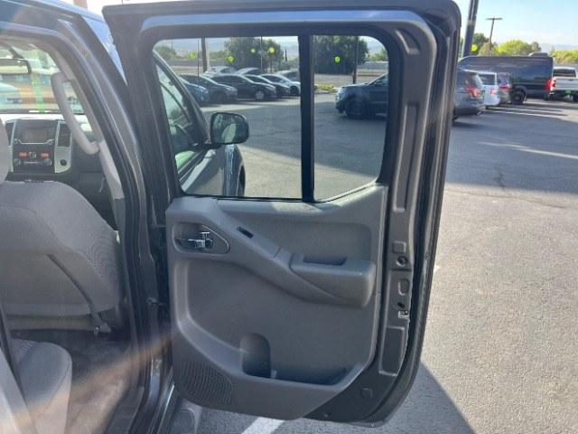2018 Gun Metallic /Steel Nissan Frontier SV (1N6AD0ER0JN) with an VQ 4L V-6 DOHC engine, Automatic transmission, located at 940 North Main Street, Cedar City, UT, 84720, (435) 628-0023, 37.692936, -113.061897 - We specialize in helping ALL people get the best financing available. No matter your credit score, good, bad or none we can get you an amazing rate. Had a bankruptcy, divorce, or repossessions? We give you the green light to get your credit back on the road. Low down and affordable payments that fit- Photo#24