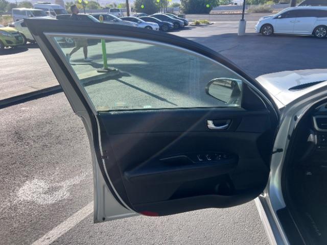 2018 Sparkling Silver /Black Kia Optima LX (5XXGT4L3XJG) with an Theta II 2.4L I-4 gasoline direct injection engine, Automatic transmission, located at 1865 East Red Hills Pkwy, St. George, 84770, (435) 628-0023, 37.120850, -113.543640 - We specialize in helping ALL people get the best financing available. No matter your credit score, good, bad or none we can get you an amazing rate. Had a bankruptcy, divorce, or repossessions? We give you the green light to get your credit back on the road. Low down and affordable payments that fit - Photo#12