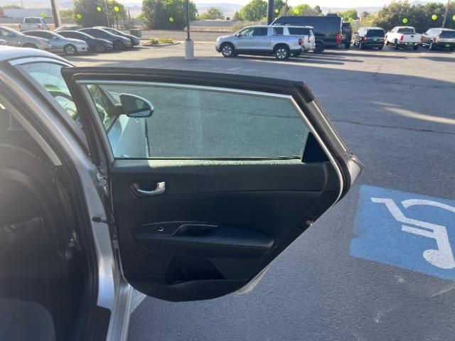 2018 Sparkling Silver /Black Kia Optima LX (5XXGT4L3XJG) with an Theta II 2.4L I-4 gasoline direct injection engine, Automatic transmission, located at 1865 East Red Hills Pkwy, St. George, 84770, (435) 628-0023, 37.120850, -113.543640 - We specialize in helping ALL people get the best financing available. No matter your credit score, good, bad or none we can get you an amazing rate. Had a bankruptcy, divorce, or repossessions? We give you the green light to get your credit back on the road. Low down and affordable payments that fit - Photo#25