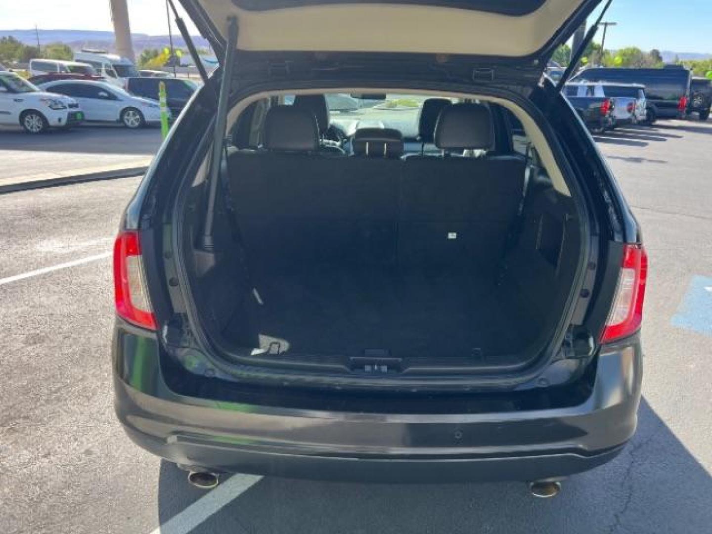 2014 Tuxedo Black Metallic /Medium Light Stone Ford Edge SEL (2FMDK3JC2EB) , Automatic transmission, located at 1865 East Red Hills Pkwy, St. George, 84770, (435) 628-0023, 37.120850, -113.543640 - We specialize in helping ALL people get the best financing available. No matter your credit score, good, bad or none we can get you an amazing rate. Had a bankruptcy, divorce, or repossessions? We give you the green light to get your credit back on the road. Low down and affordable payments that fit - Photo#24