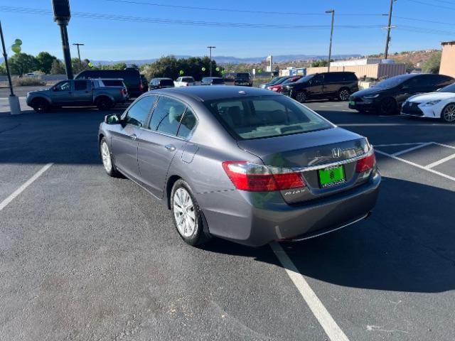 2013 Modern Steel Metallic /Gray Honda Accord EX-L (1HGCR2F87DA) with an 2.4L I-4 gasoline direct injection engine, Automatic transmission, located at 940 North Main Street, Cedar City, UT, 84720, (435) 628-0023, 37.692936, -113.061897 - We specialize in helping ALL people get the best financing available. No matter your credit score, good, bad or none we can get you an amazing rate. Had a bankruptcy, divorce, or repossessions? We give you the green light to get your credit back on the road. Low down and affordable payments that fit - Photo#4