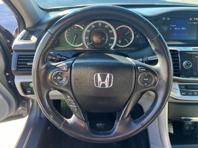 2013 Modern Steel Metallic /Gray Honda Accord EX-L (1HGCR2F87DA) with an 2.4L I-4 gasoline direct injection engine, Automatic transmission, located at 940 North Main Street, Cedar City, UT, 84720, (435) 628-0023, 37.692936, -113.061897 - We specialize in helping ALL people get the best financing available. No matter your credit score, good, bad or none we can get you an amazing rate. Had a bankruptcy, divorce, or repossessions? We give you the green light to get your credit back on the road. Low down and affordable payments that fit - Photo#15