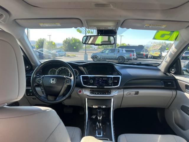 2013 Modern Steel Metallic /Gray Honda Accord EX-L (1HGCR2F87DA) with an 2.4L I-4 gasoline direct injection engine, Automatic transmission, located at 940 North Main Street, Cedar City, UT, 84720, (435) 628-0023, 37.692936, -113.061897 - We specialize in helping ALL people get the best financing available. No matter your credit score, good, bad or none we can get you an amazing rate. Had a bankruptcy, divorce, or repossessions? We give you the green light to get your credit back on the road. Low down and affordable payments that fit - Photo#23