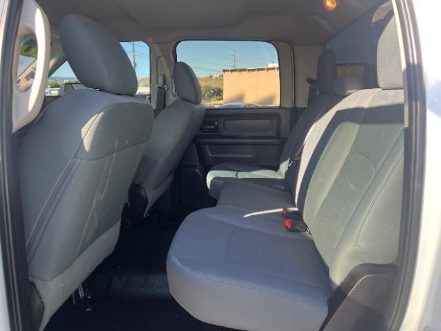 2018 Bright White Clearcoat /Diesel Gray/Black Ram 2500 Tradesman Crew Cab 4x4 6'4 Box (3C6UR5CJ5JG) with an HEMI 5.7L V-8 variable valve control engine, Automatic transmission, located at 940 North Main Street, Cedar City, UT, 84720, (435) 628-0023, 37.692936, -113.061897 - We specialize in helping ALL people get the best financing available. No matter your credit score, good, bad or none we can get you an amazing rate. Had a bankruptcy, divorce, or repossessions? We give you the green light to get your credit back on the road. Low down and affordable payments that fit - Photo#20