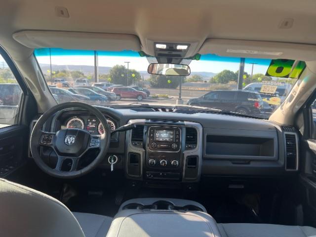 2018 Bright White Clearcoat /Diesel Gray/Black Ram 2500 Tradesman Crew Cab 4x4 6'4 Box (3C6UR5CJ5JG) with an HEMI 5.7L V-8 variable valve control engine, Automatic transmission, located at 940 North Main Street, Cedar City, UT, 84720, (435) 628-0023, 37.692936, -113.061897 - We specialize in helping ALL people get the best financing available. No matter your credit score, good, bad or none we can get you an amazing rate. Had a bankruptcy, divorce, or repossessions? We give you the green light to get your credit back on the road. Low down and affordable payments that fit - Photo#21