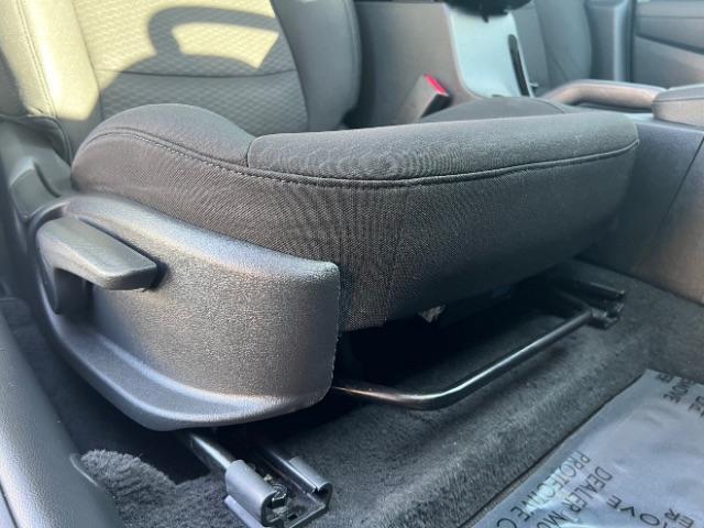 2020 Fluid Metal /Gray Hyundai Elantra Value Edition (5NPD84LF7LH) with an Nu 2L I-4 DOHC engine, Automatic transmission, located at 940 North Main Street, Cedar City, UT, 84720, (435) 628-0023, 37.692936, -113.061897 - We specialize in helping ALL people get the best financing available. No matter your credit score, good, bad or none we can get you an amazing rate. Had a bankruptcy, divorce, or repossessions? We give you the green light to get your credit back on the road. Low down and affordable payments that fit - Photo#27