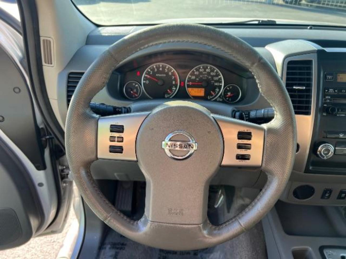 2010 Radiant Silver /Graphite Nissan Frontier LE (1N6AD0ER9AC) with an VQ 4L V-6 DOHC engine, Automatic transmission, located at 940 North Main Street, Cedar City, UT, 84720, (435) 628-0023, 37.692936, -113.061897 - Photo#15