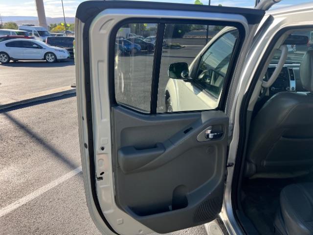 2010 Radiant Silver /Graphite Nissan Frontier LE (1N6AD0ER9AC) with an VQ 4L V-6 DOHC engine, Automatic transmission, located at 940 North Main Street, Cedar City, UT, 84720, (435) 628-0023, 37.692936, -113.061897 - We specialize in helping ALL people get the best financing available. No matter your credit score, good, bad or none we can get you an amazing rate. Had a bankruptcy, divorce, or repossessions? We give you the green light to get your credit back on the road. Low down and affordable payments that fit - Photo#20