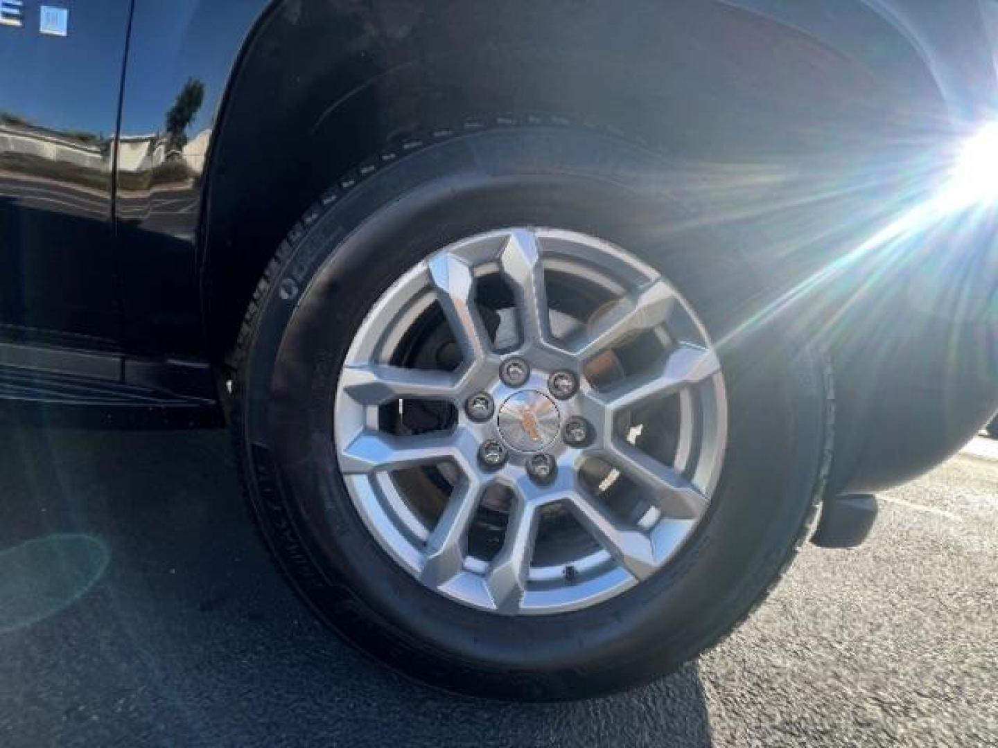 2008 Black /Ebony Chevrolet Tahoe LS (1GNFC13048R) with an Vortec 4.8L V-8 regular unleaded engine, Automatic transmission, located at 1865 East Red Hills Pkwy, St. George, 84770, (435) 628-0023, 37.120850, -113.543640 - We specialize in helping ALL people get the best financing available. No matter your credit score, good, bad or none we can get you an amazing rate. Had a bankruptcy, divorce, or repossessions? We give you the green light to get your credit back on the road. Low down and affordable payments that fit - Photo#8