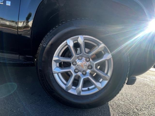 2008 Black /Ebony Chevrolet Tahoe LS (1GNFC13048R) with an Vortec 4.8L V-8 regular unleaded engine, Automatic transmission, located at 1865 East Red Hills Pkwy, St. George, 84770, (435) 628-0023, 37.120850, -113.543640 - We specialize in helping ALL people get the best financing available. No matter your credit score, good, bad or none we can get you an amazing rate. Had a bankruptcy, divorce, or repossessions? We give you the green light to get your credit back on the road. Low down and affordable payments that fit - Photo#8