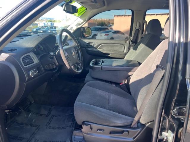 2008 Black /Ebony Chevrolet Tahoe LS (1GNFC13048R) with an Vortec 4.8L V-8 regular unleaded engine, Automatic transmission, located at 1865 East Red Hills Pkwy, St. George, 84770, (435) 628-0023, 37.120850, -113.543640 - We specialize in helping ALL people get the best financing available. No matter your credit score, good, bad or none we can get you an amazing rate. Had a bankruptcy, divorce, or repossessions? We give you the green light to get your credit back on the road. Low down and affordable payments that fit - Photo#14