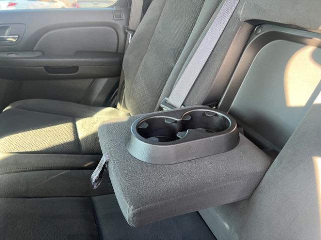 2008 Black /Ebony Chevrolet Tahoe LS (1GNFC13048R) with an Vortec 4.8L V-8 regular unleaded engine, Automatic transmission, located at 1865 East Red Hills Pkwy, St. George, 84770, (435) 628-0023, 37.120850, -113.543640 - We specialize in helping ALL people get the best financing available. No matter your credit score, good, bad or none we can get you an amazing rate. Had a bankruptcy, divorce, or repossessions? We give you the green light to get your credit back on the road. Low down and affordable payments that fit - Photo#21