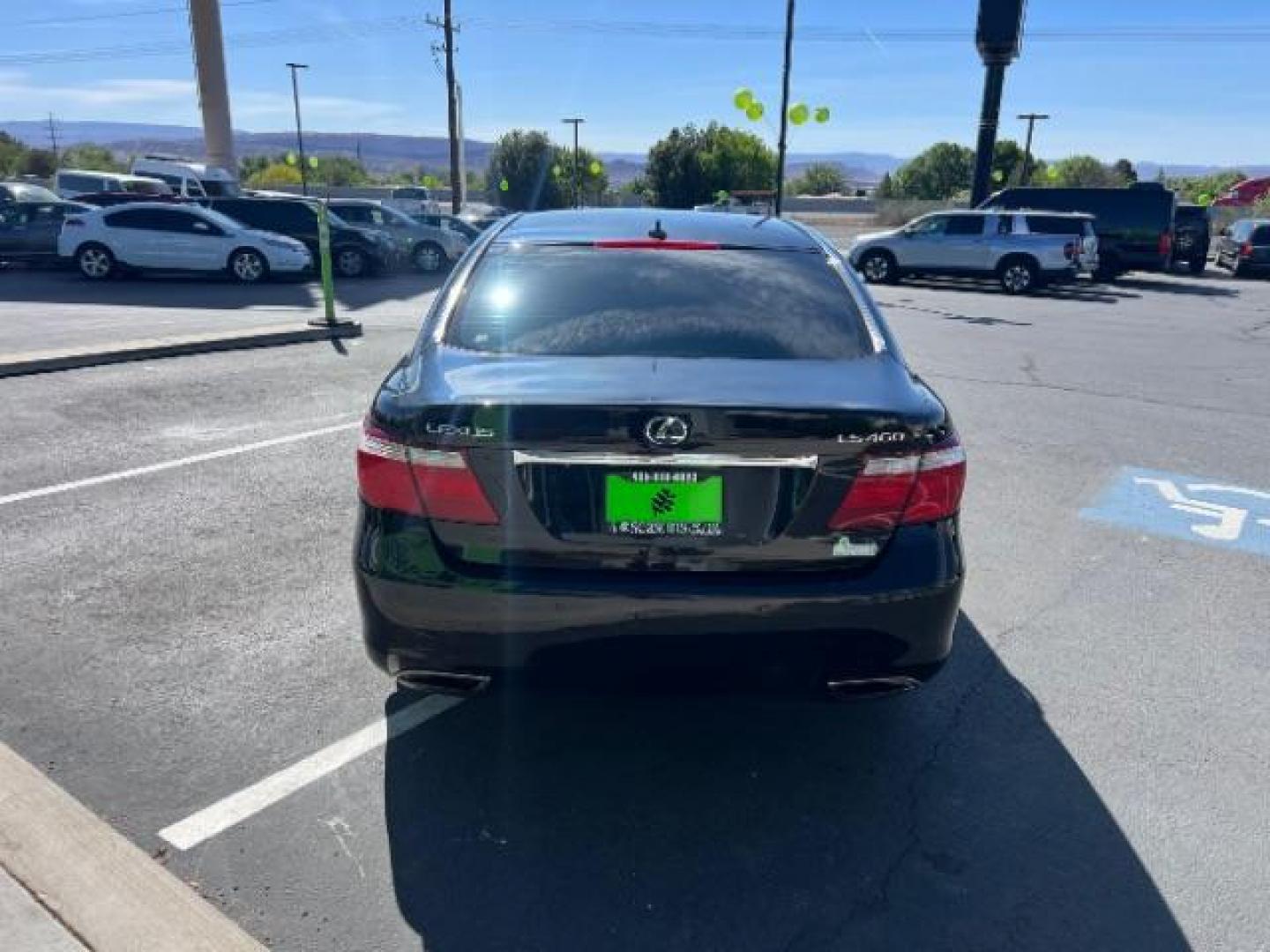 2007 Black /Black Lexus LS 460 Luxury Sedan (JTHBL46F375) , Automatic transmission, located at 1865 East Red Hills Pkwy, St. George, 84770, (435) 628-0023, 37.120850, -113.543640 - We specialize in helping ALL people get the best financing available. No matter your credit score, good, bad or none we can get you an amazing rate. Had a bankruptcy, divorce, or repossessions? We give you the green light to get your credit back on the road. Low down and affordable payments that fit- Photo#5